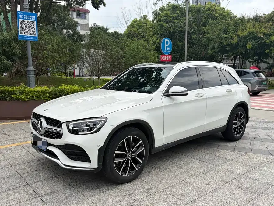 Mercedes Benz GLC