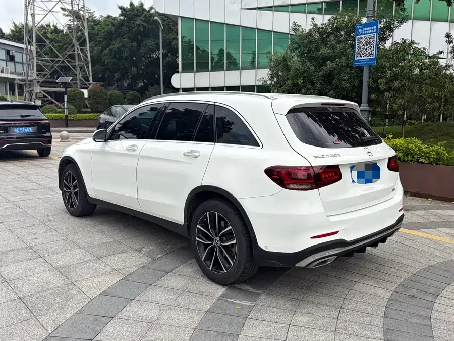 Mercedes Benz GLC