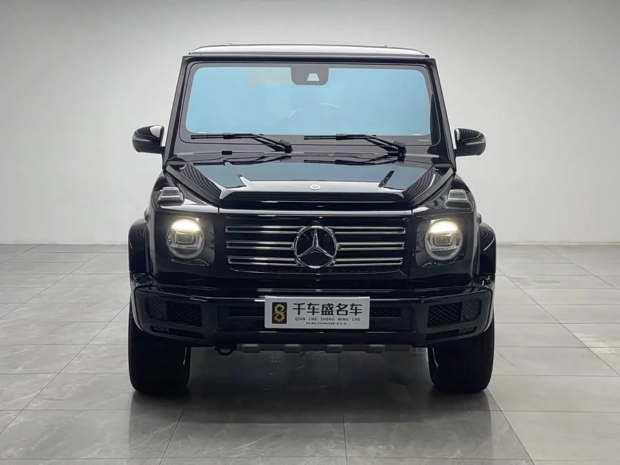 Mercedes Benz G-rated