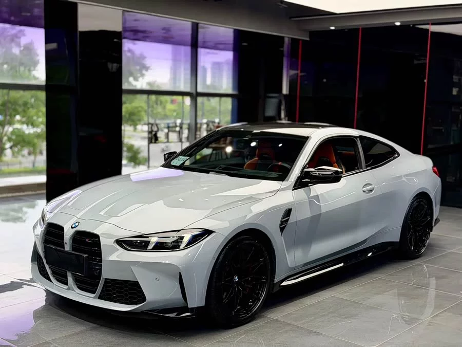 BMW M4