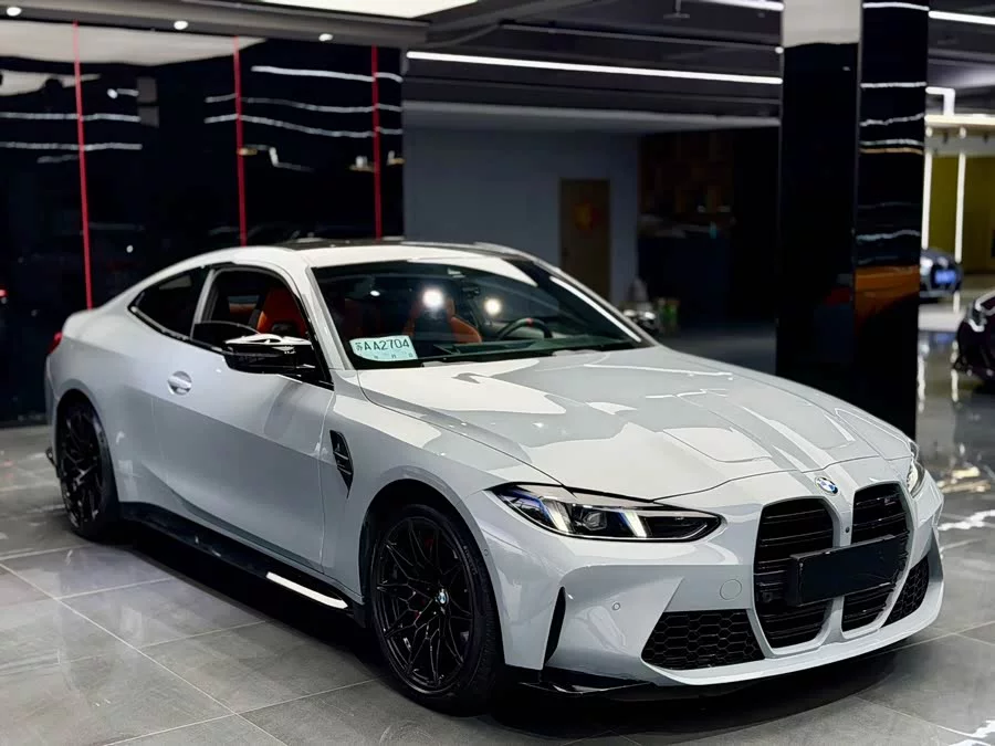 BMW M4