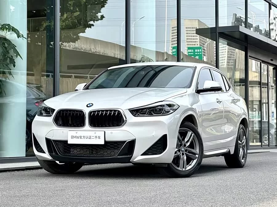 BMW X2