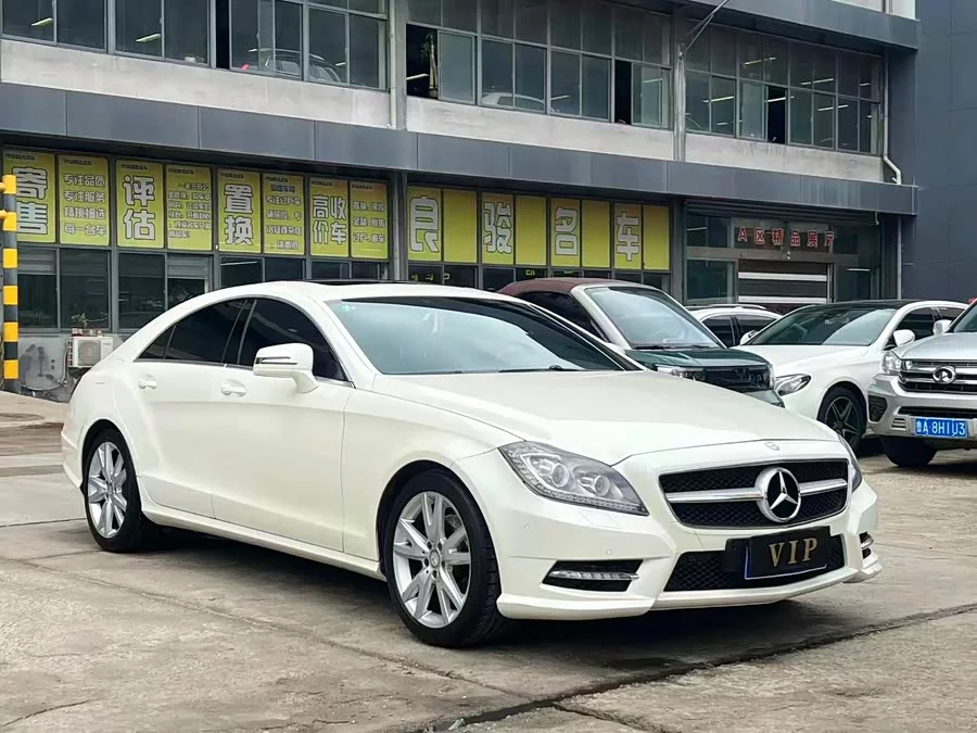 Mercedes Benz CLS