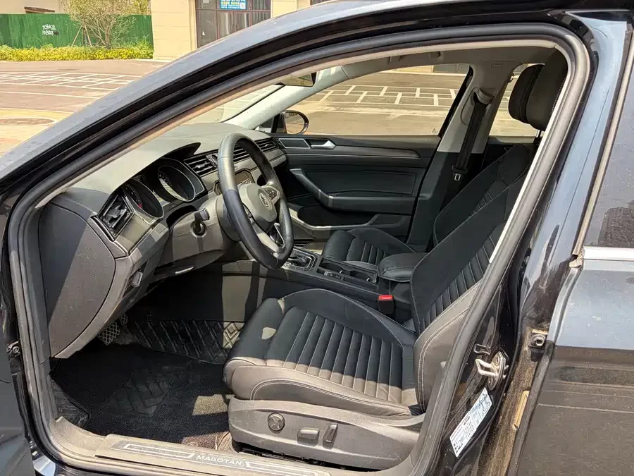 Volkswagen Magotan