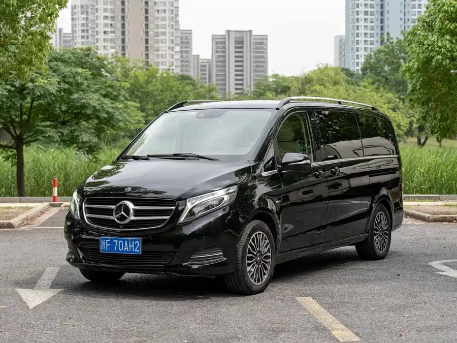 Mercedes Benz Class V
