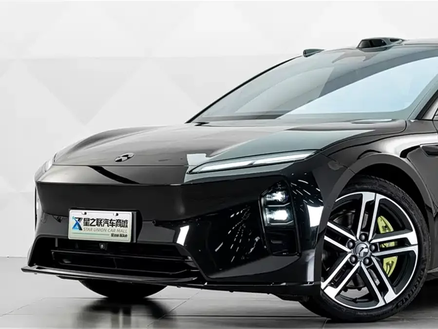 NIO ET5T