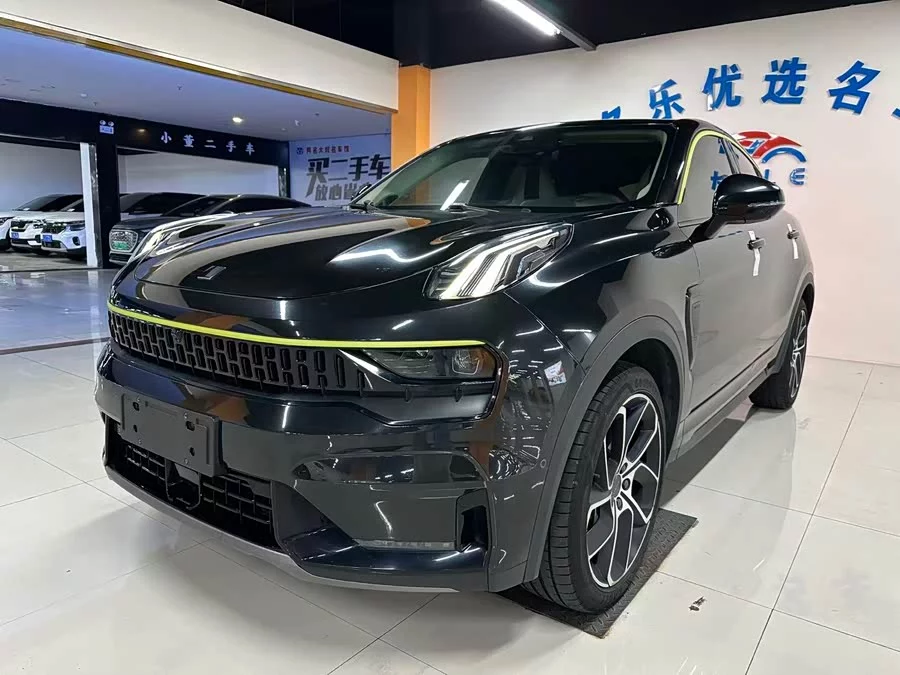 Lynk & Co 05