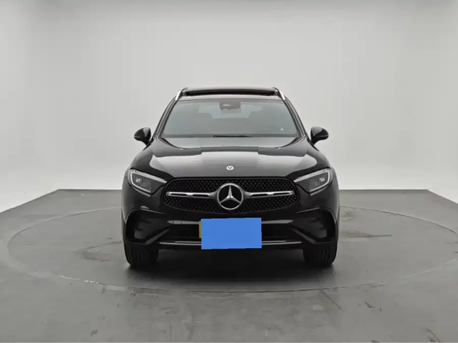 Mercedes Benz GLC