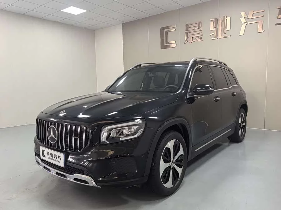 Mercedes Benz GLB