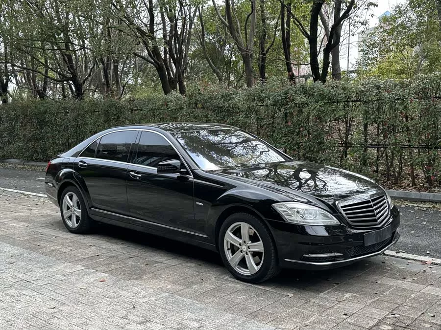 Mercedes Benz S class