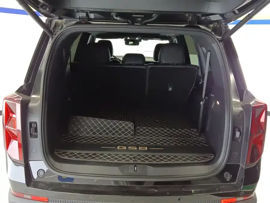 GAC Trumpchi GS8