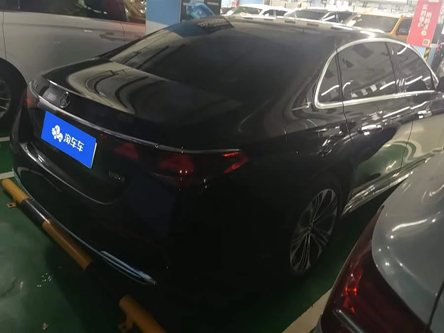 Mercedes Benz E-class new energy
