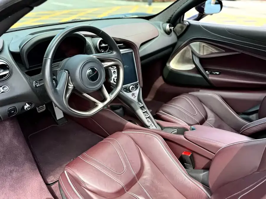 McLaren 720S