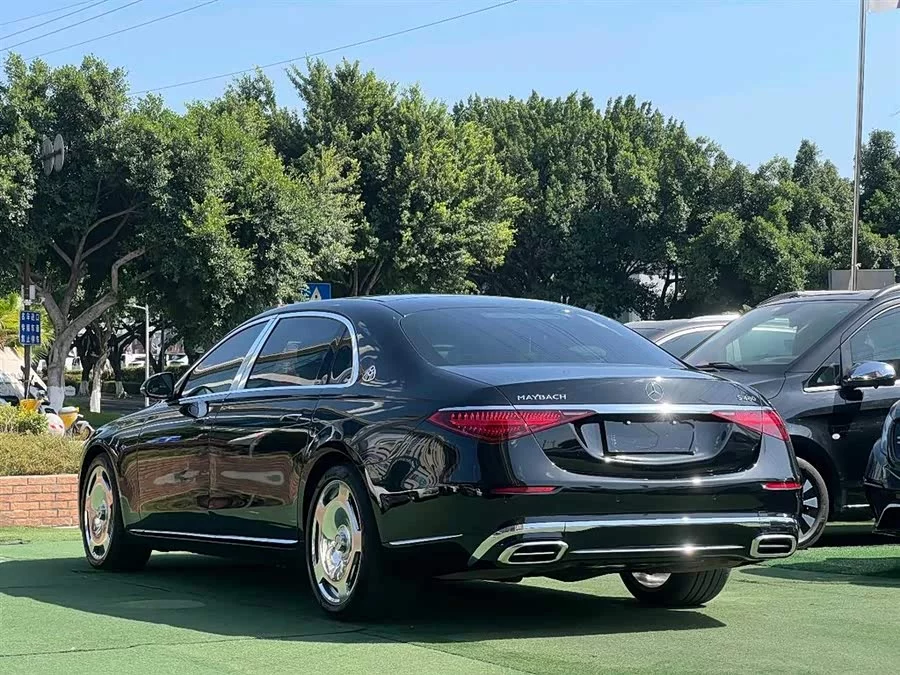 Mercedes Benz Maybach S-Class