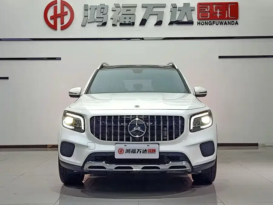 Mercedes Benz GLB