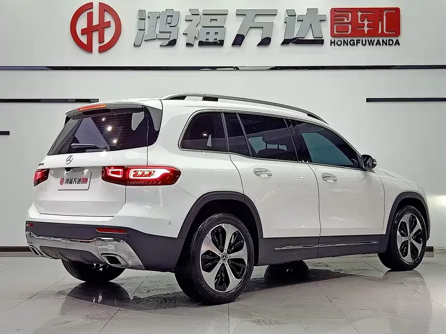 Mercedes Benz GLB