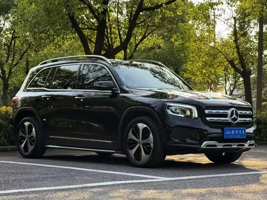 Mercedes Benz GLB