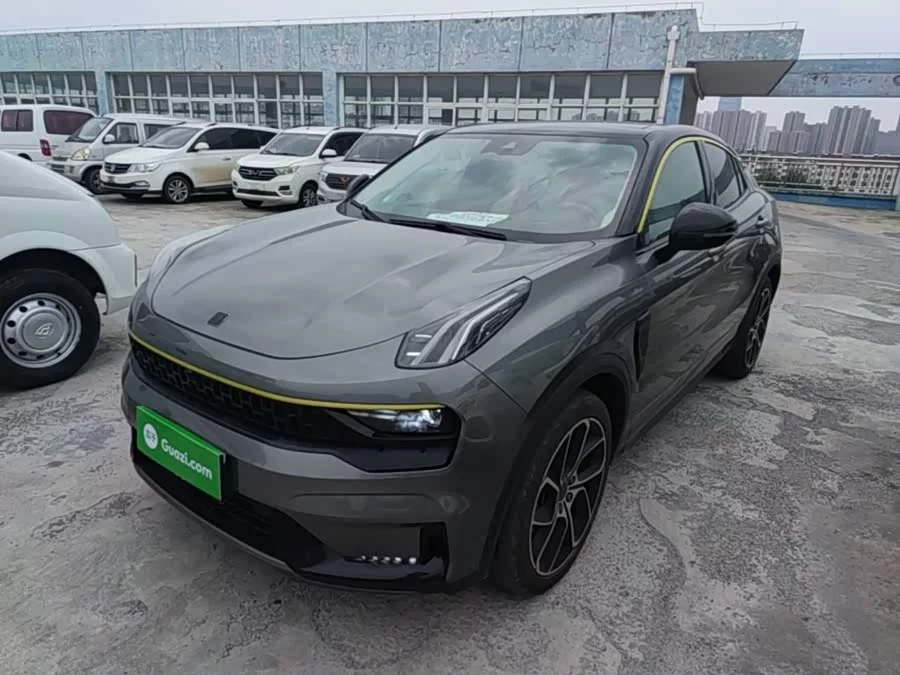 Lynk & Co 05