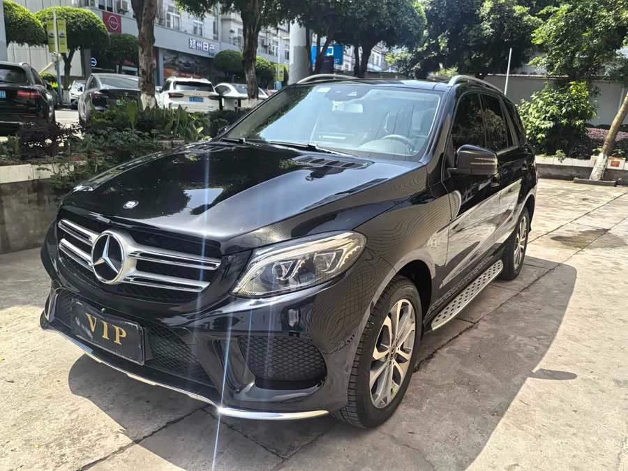Mercedes Benz GLE (Imported)