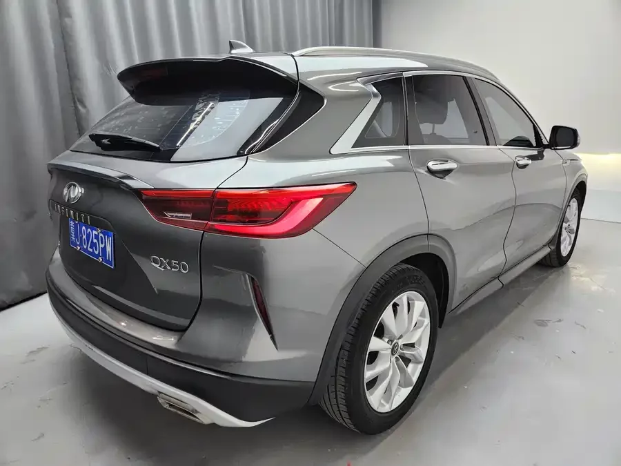 Infiniti QX50