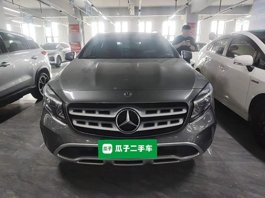 Mercedes Benz GLA