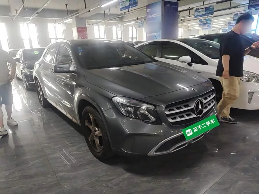 Mercedes Benz GLA
