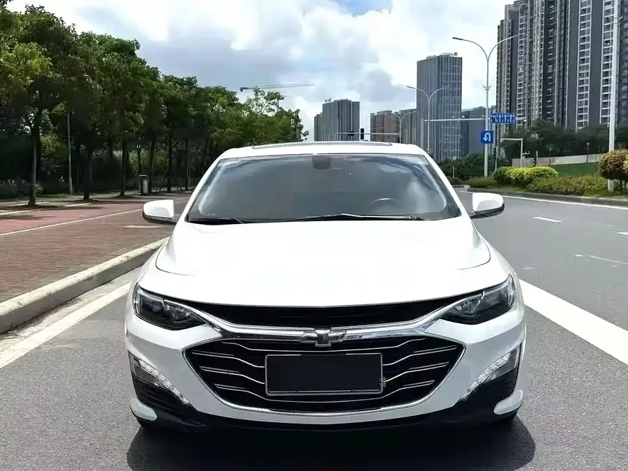 Chevrolet Malibu XL