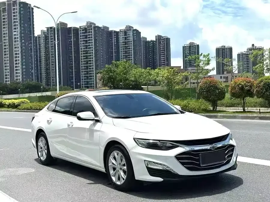 Chevrolet Malibu XL