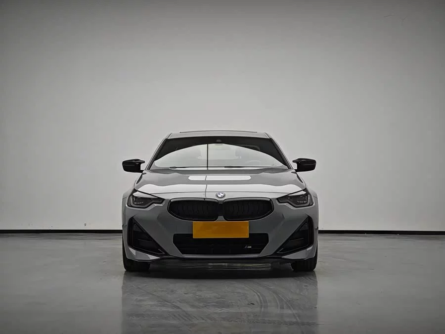 BMW M240i