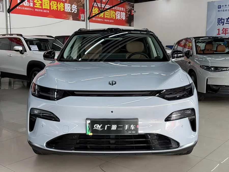 Leapmotor C11