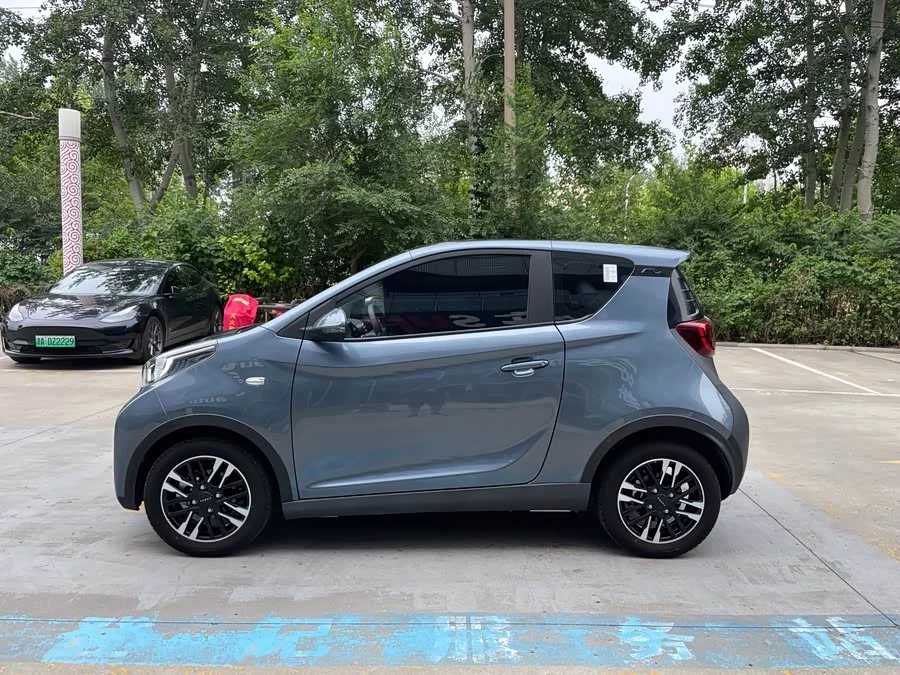 Chery QQ small ant