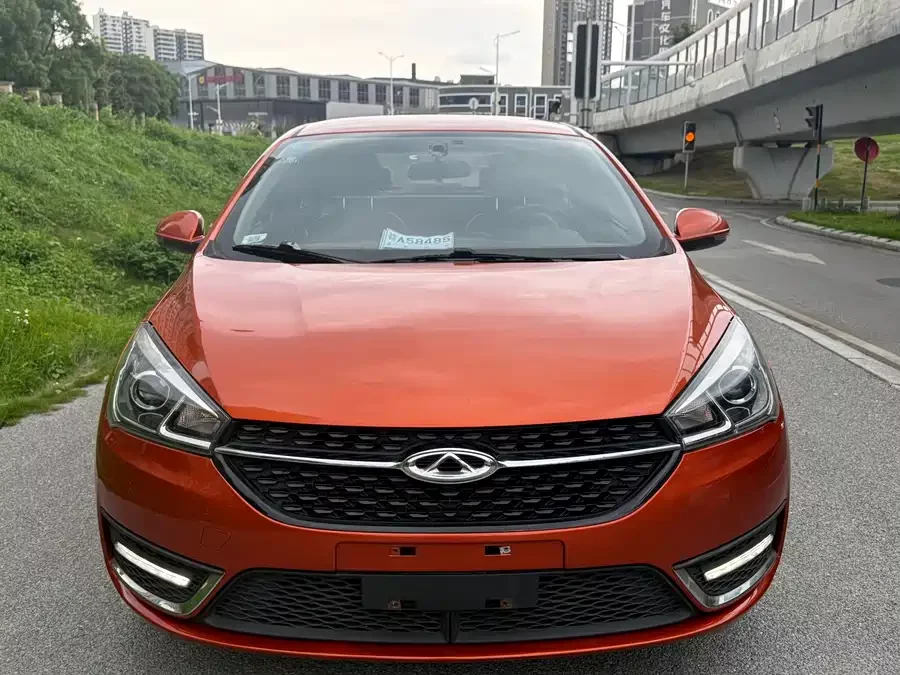 Chery Arrizo 5