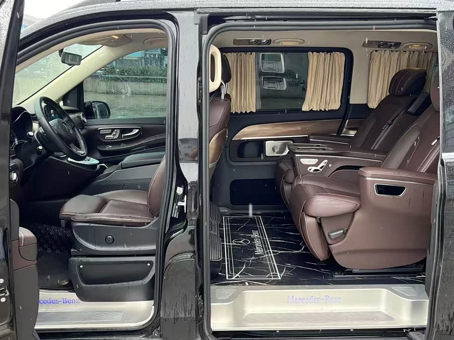 Mercedes Benz Class V