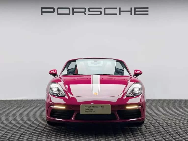 Porsche 718