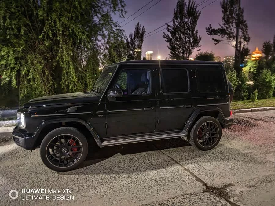 Mercedes Benz G-rated