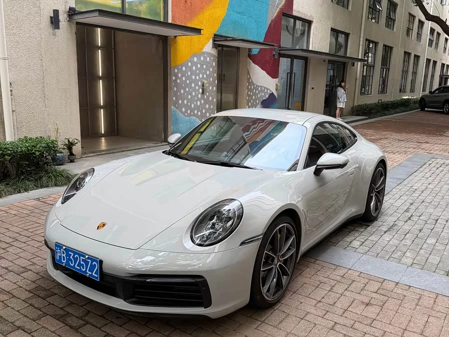 Porsche 911