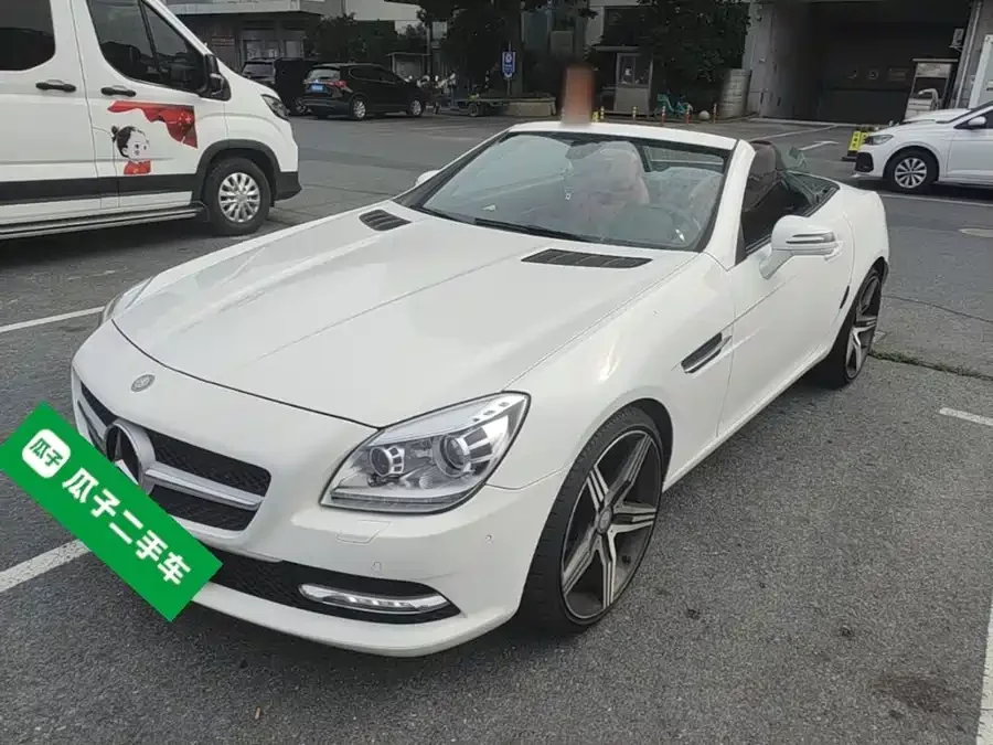 Mercedes Benz SLK-Class