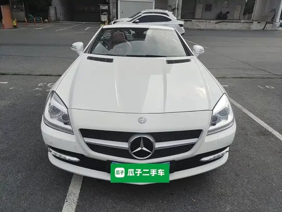 Mercedes Benz SLK-Class