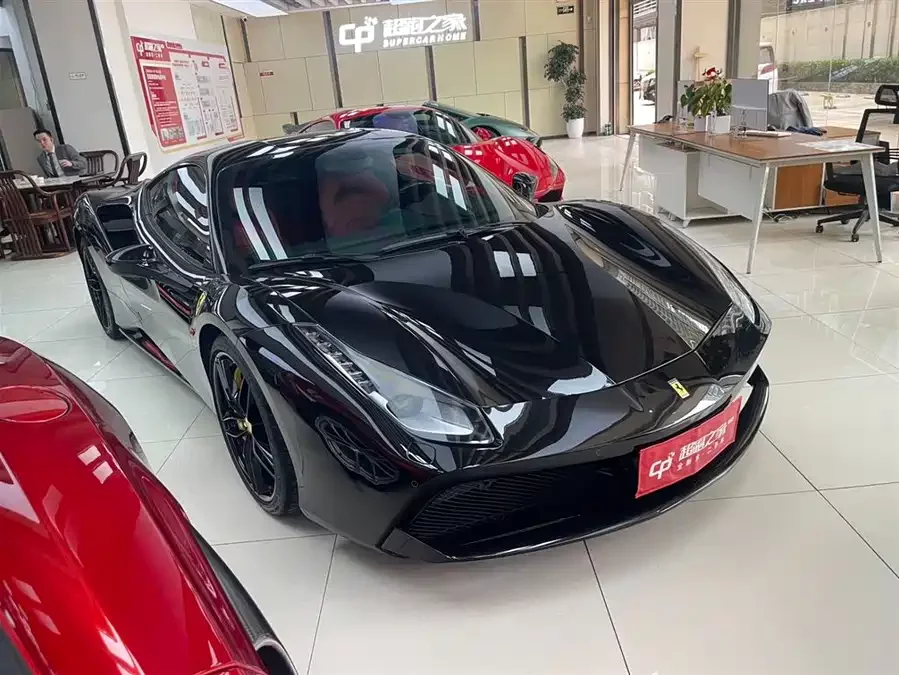 Ferrari 488