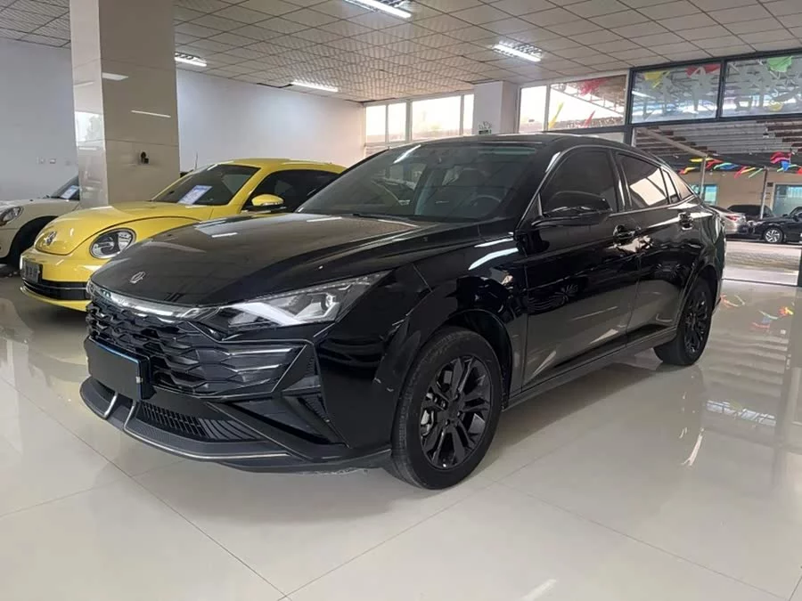 Dongfeng Yixuan
