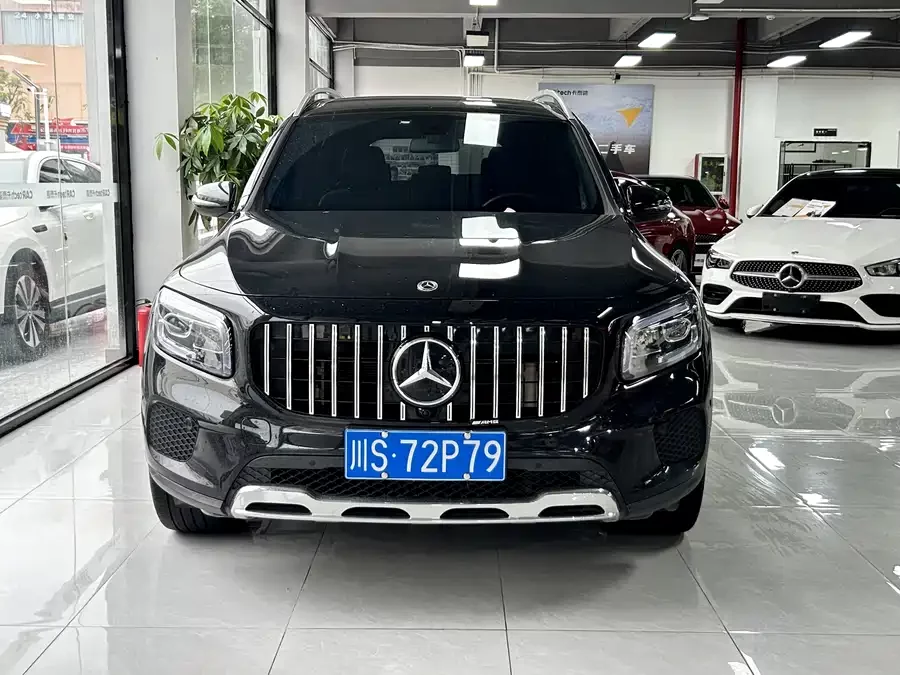 Mercedes Benz GLB