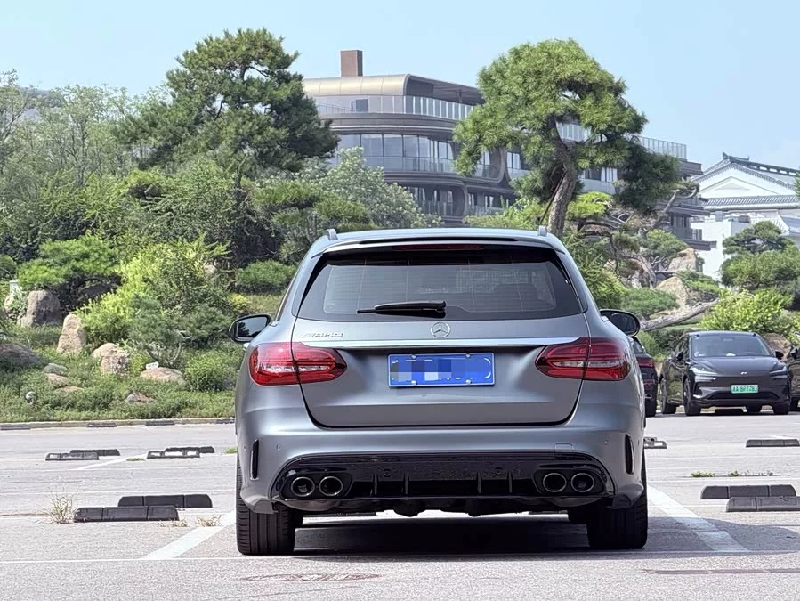 Mercedes Benz C-Class AMG