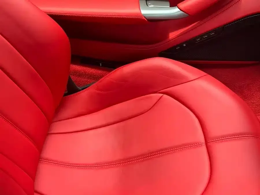 Ferrari F8