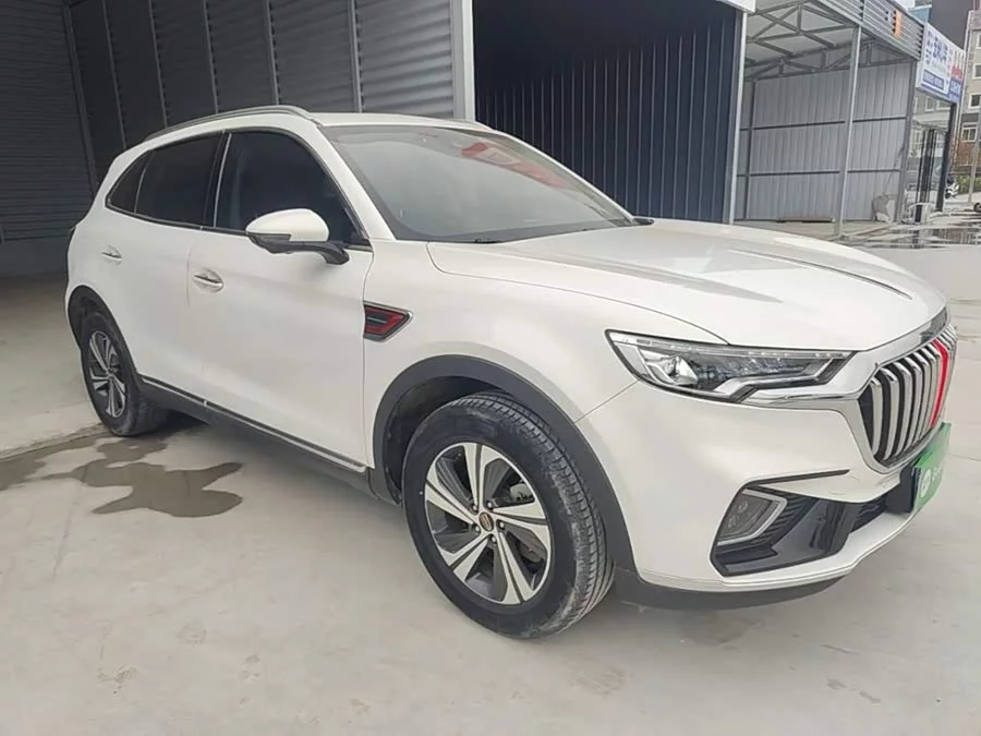 Hongqi HS5