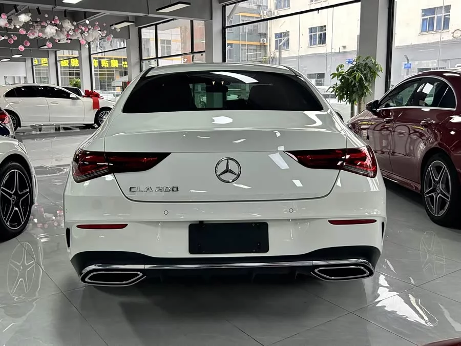 Mercedes-Benz CLA