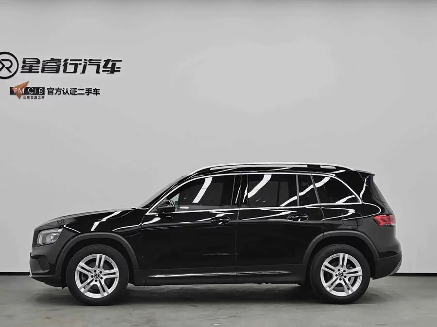 Mercedes Benz GLB