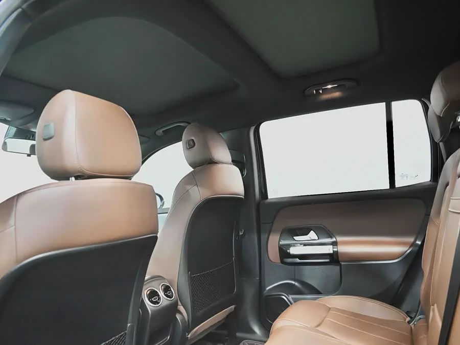 Mercedes Benz GLB