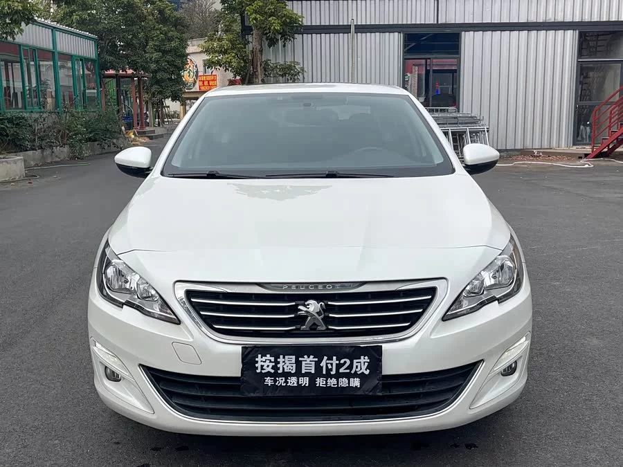 Peugeot 408