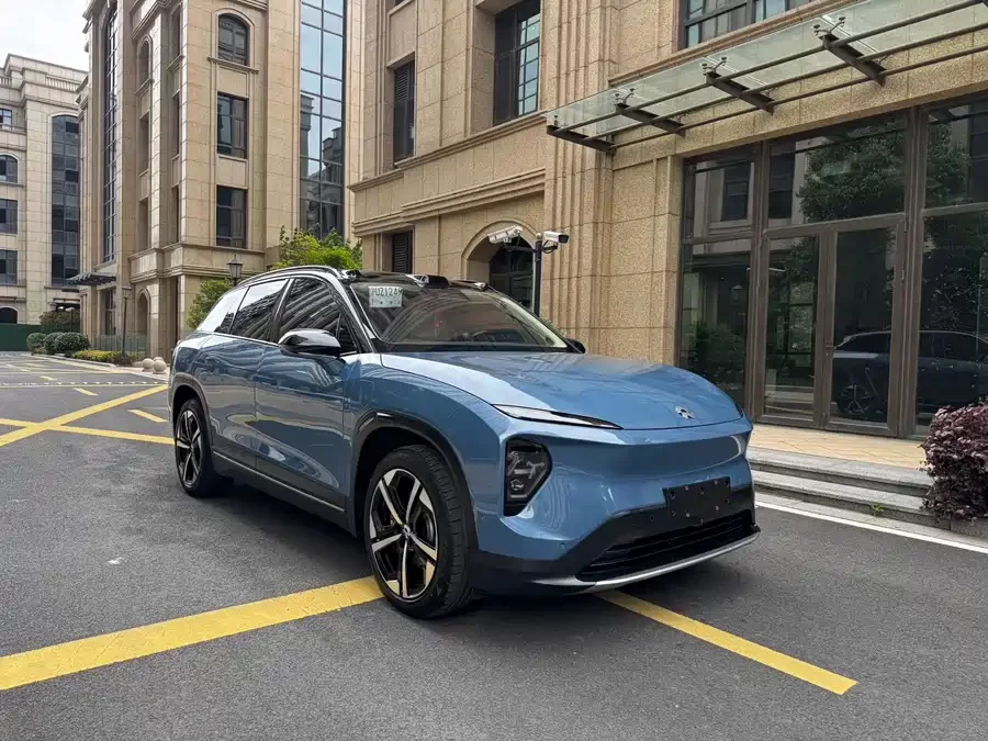 NIO ES7