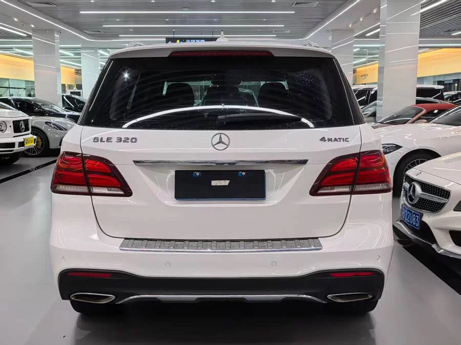 Mercedes Benz GLE (Imported)